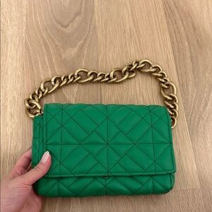 Green Quilted Chain-Handle Women’s Shoulder Bag